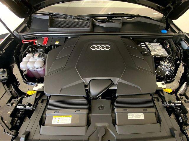 2025 Audi Q7 Premium Plus - Photo 13