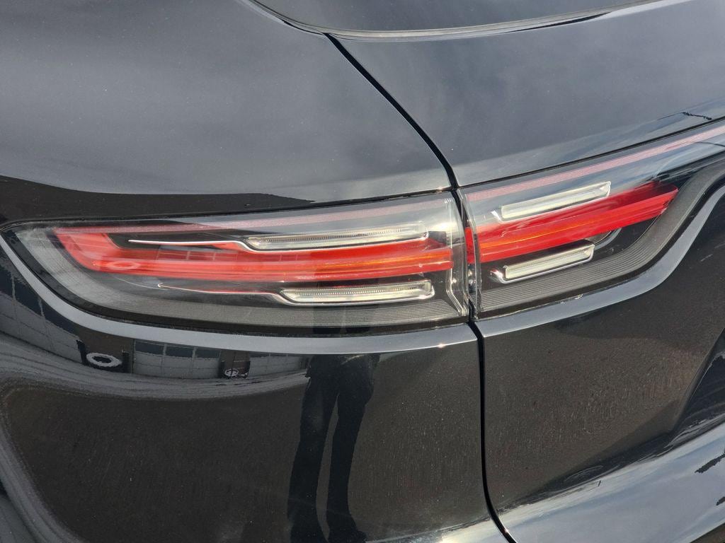 2023 Porsche Cayenne Base - Photo 36