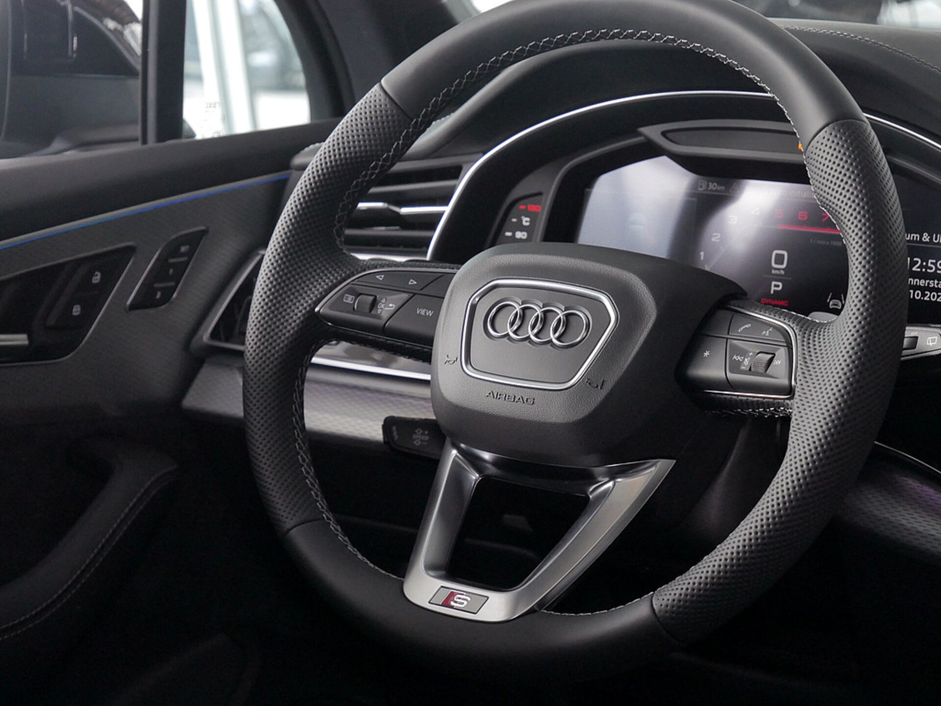 Audi SQ7 SUV