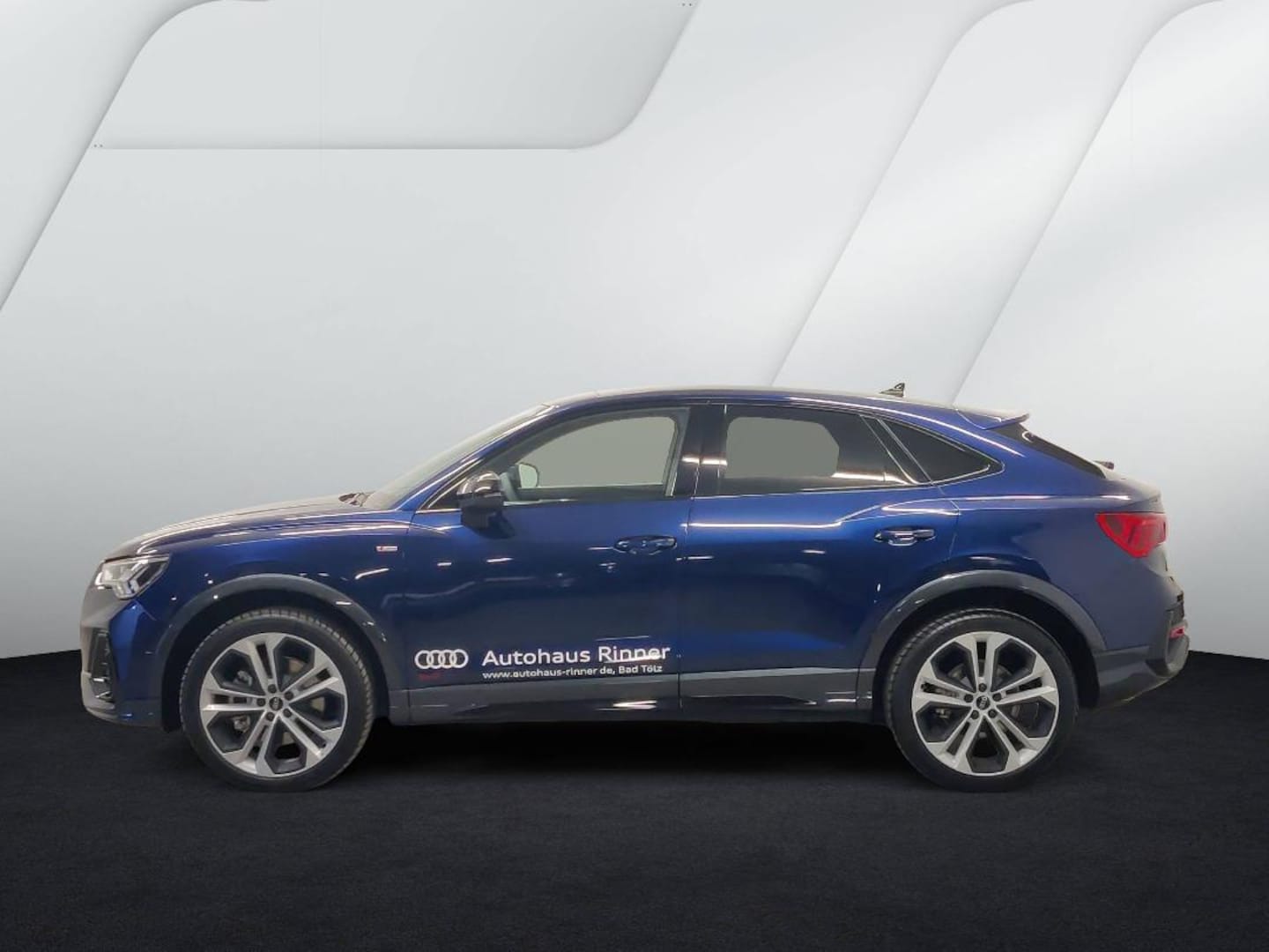 Bild über Audi Q3 Sportback TDI quattro 142 kW S tronic - für weitere Informationen kontaktieren Sie den Audi Partner