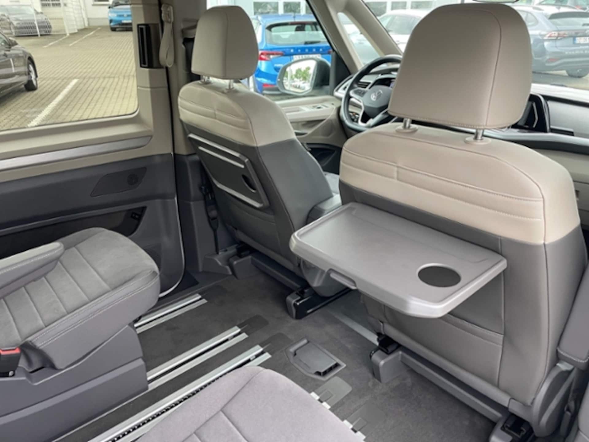 Volkswagen Multivan Life