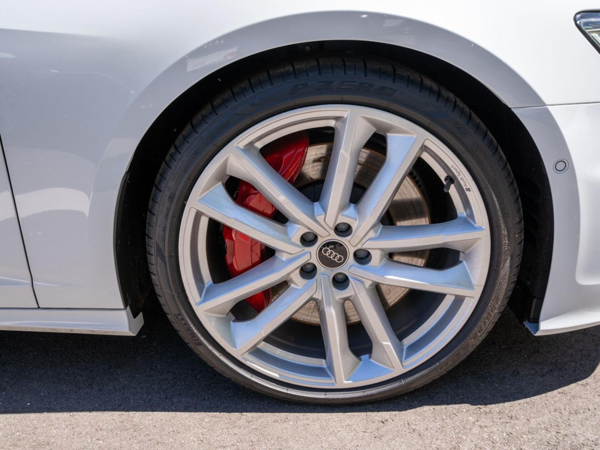 Audi S6 Avant