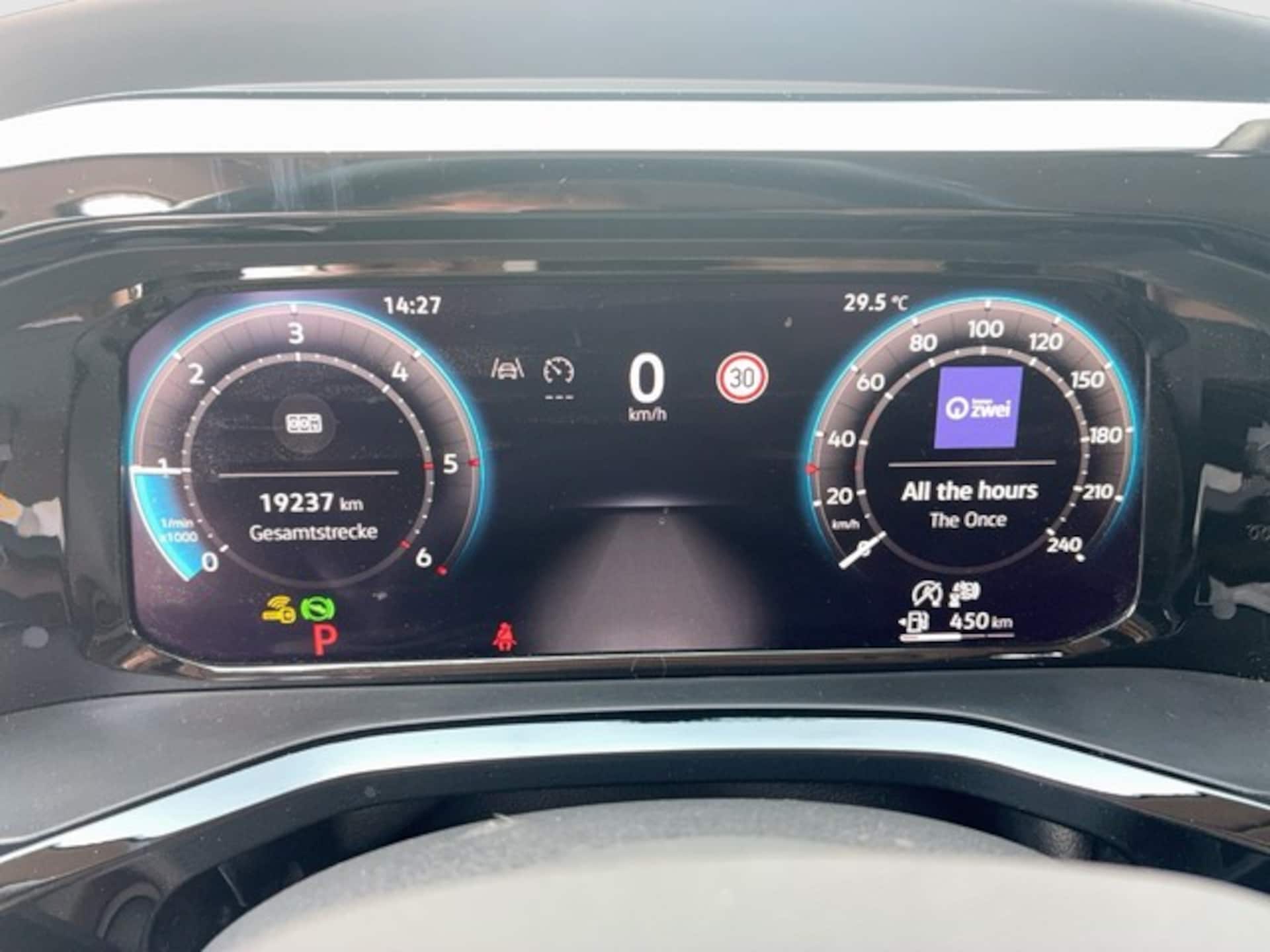 Volkswagen Multivan Basis-Modell