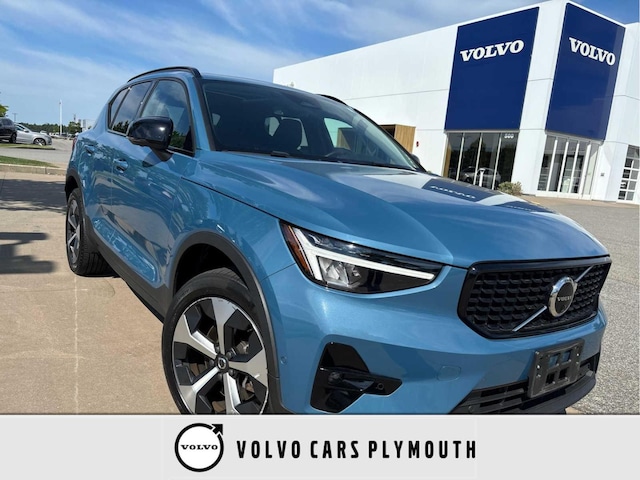 2024 Volvo XC40