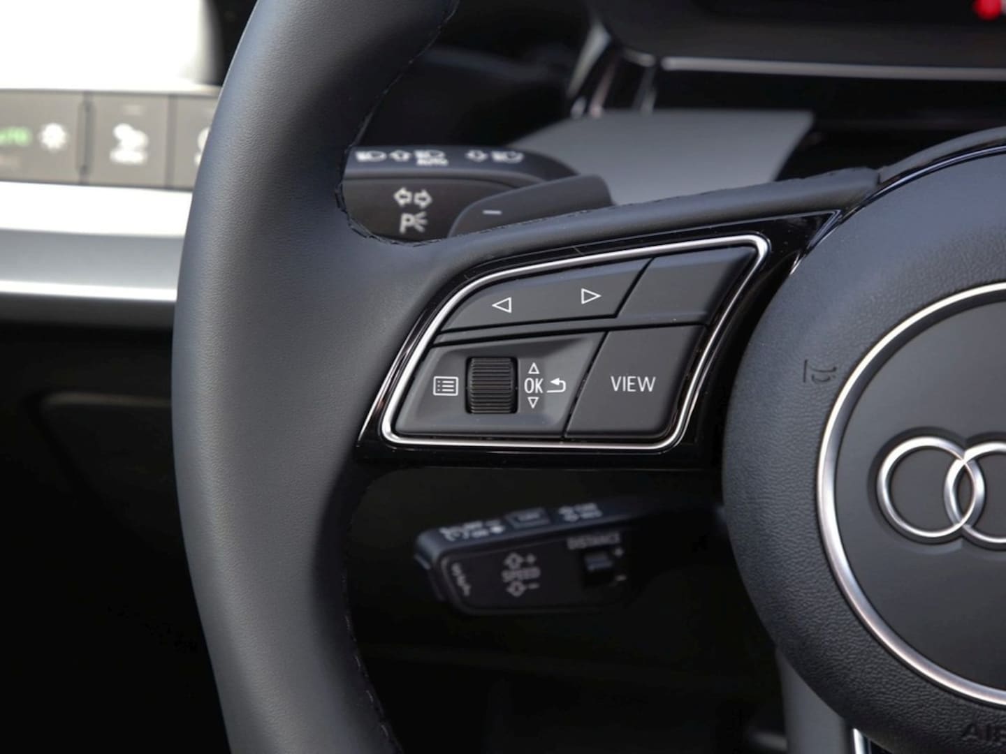 Bild über Audi A3 Sportback S line TFSI quattro 150 kW S tronic - für weitere Informationen kontaktieren Sie den Audi Partner