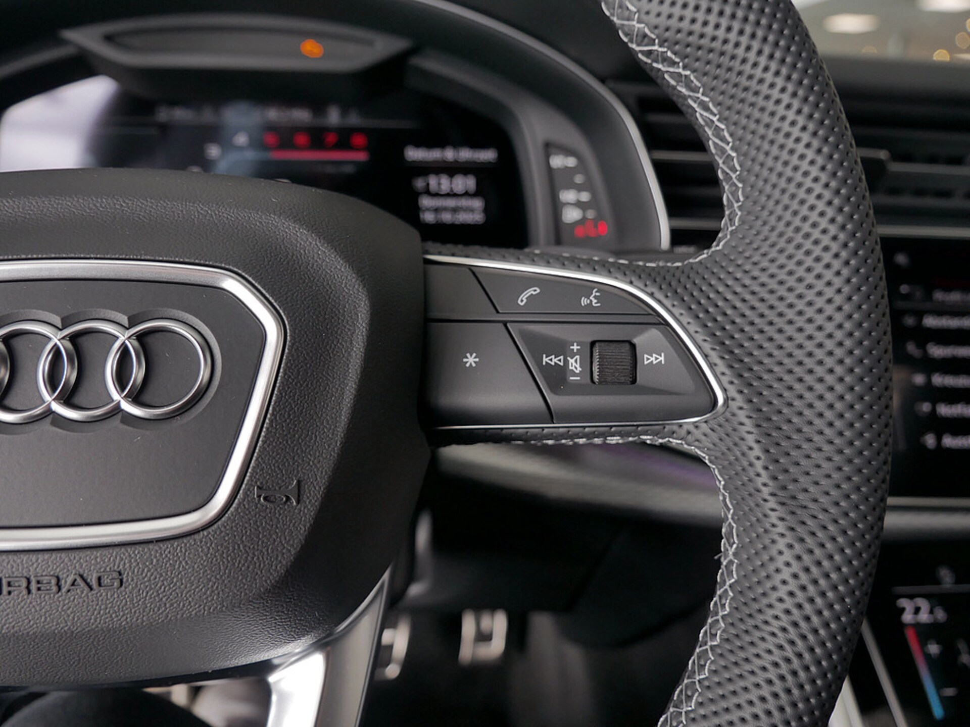 Audi SQ7 SUV