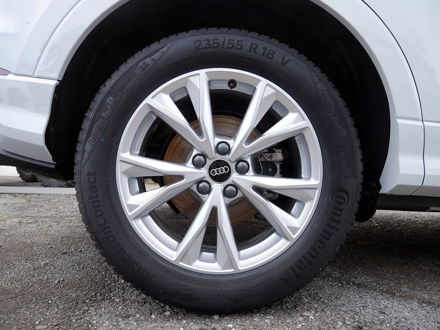 Bild über Audi Q3 TFSI 110 kW S tronic - für weitere Informationen kontaktieren Sie den Audi Partner