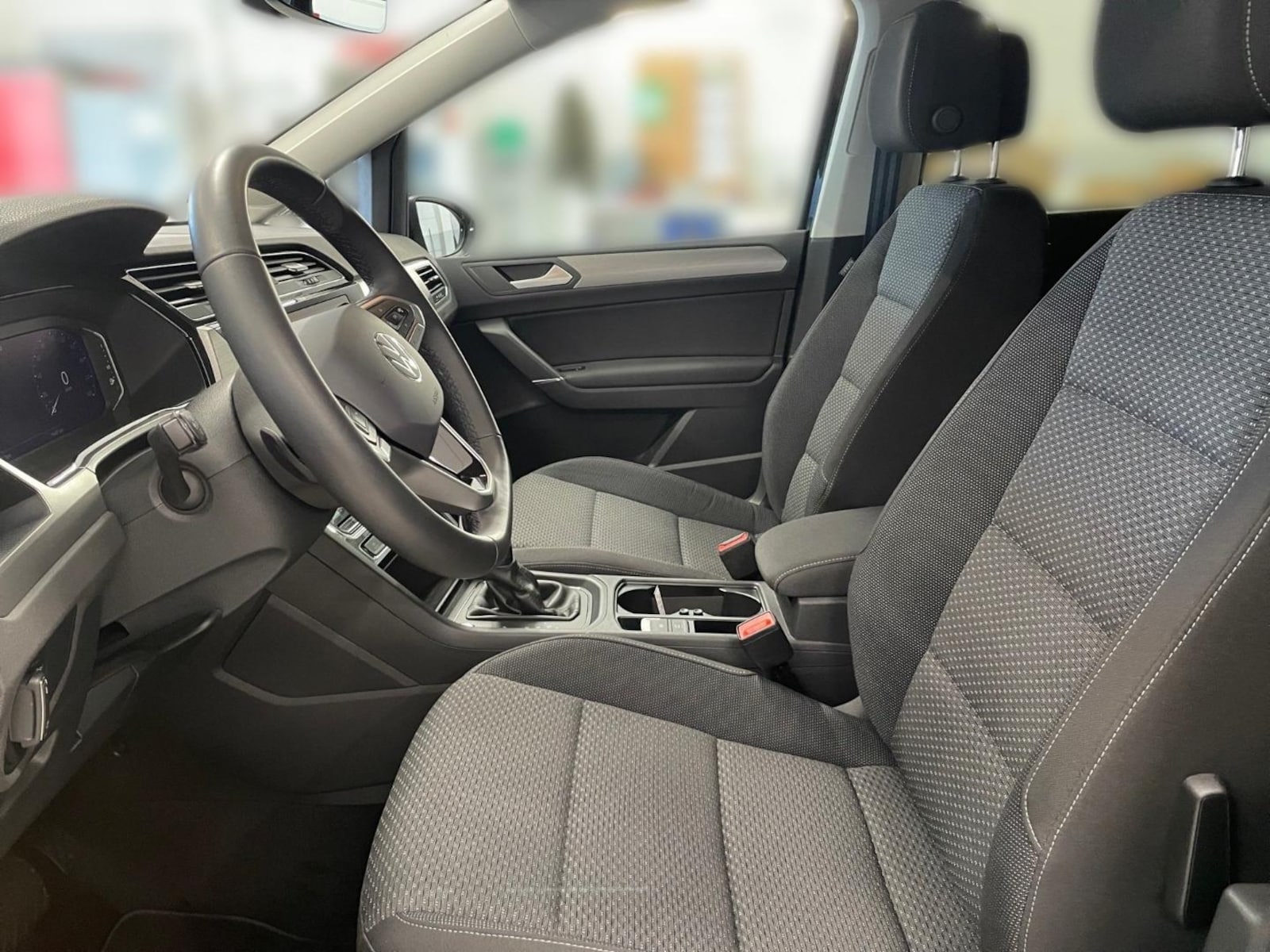 Volkswagen Touran – Bild 10