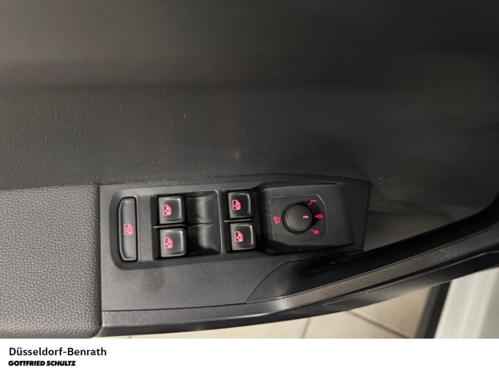 SEAT Arona – Bild 10