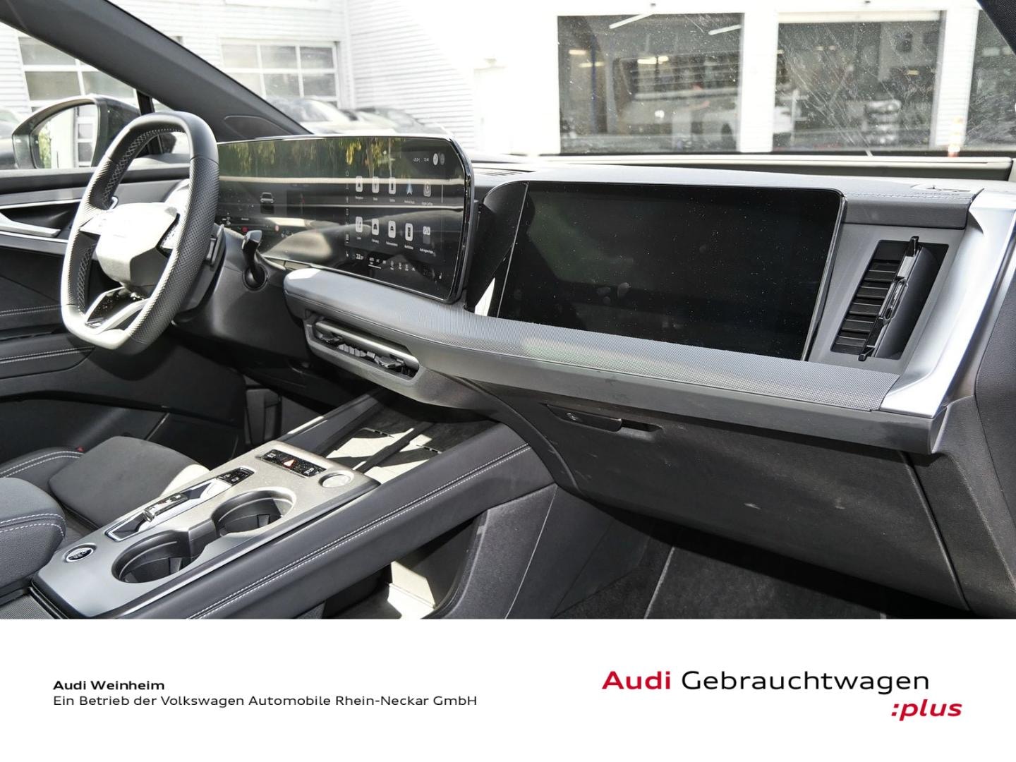 Bild über Audi Q4 SUV e-tron e-tron quattro 220 kW - für weitere Informationen kontaktieren Sie den Audi Partner