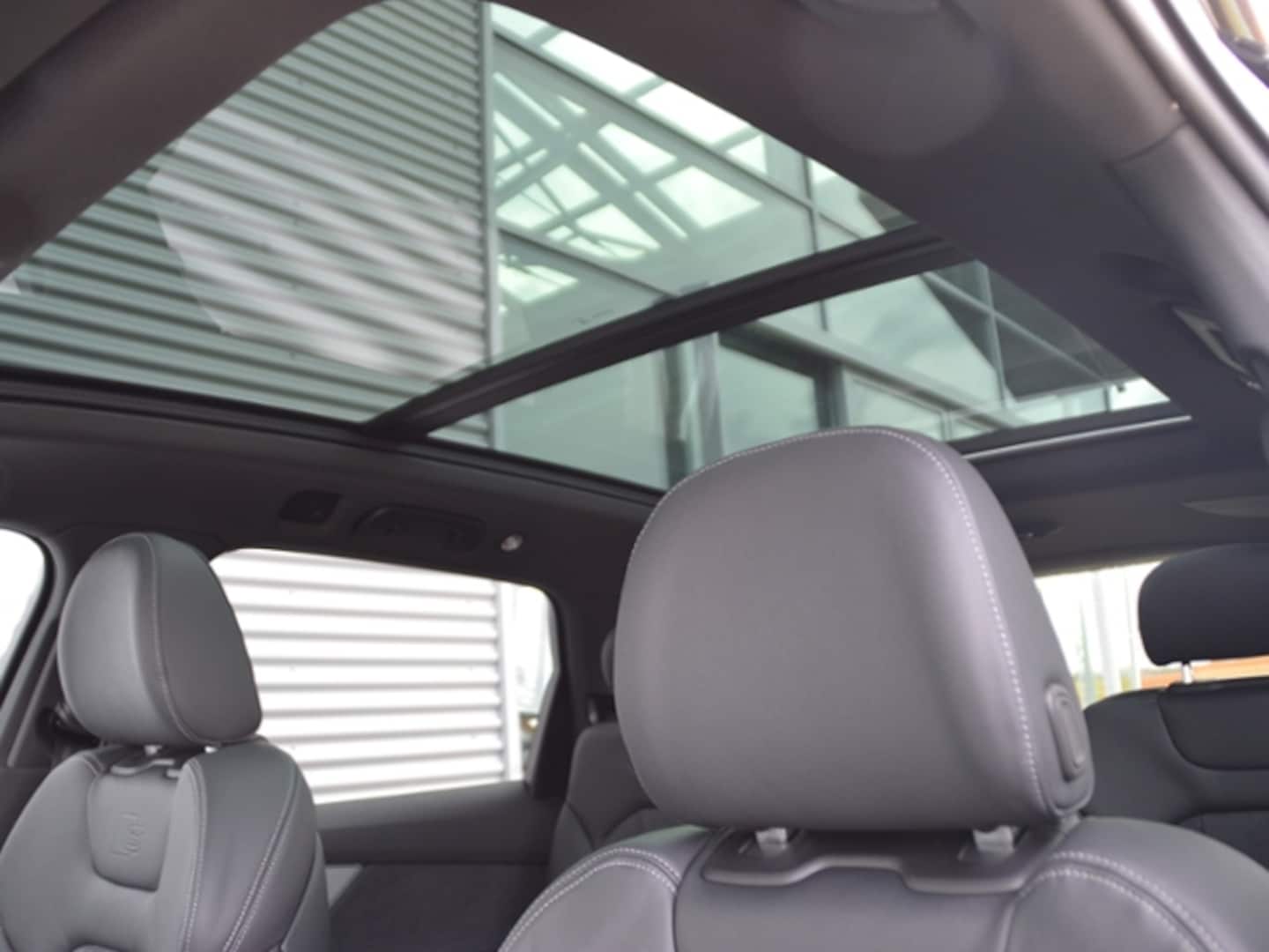 Bild über Audi Q7 competition plus 50 TDI quattro tiptronic - für weitere Informationen kontaktieren Sie den Audi Partner