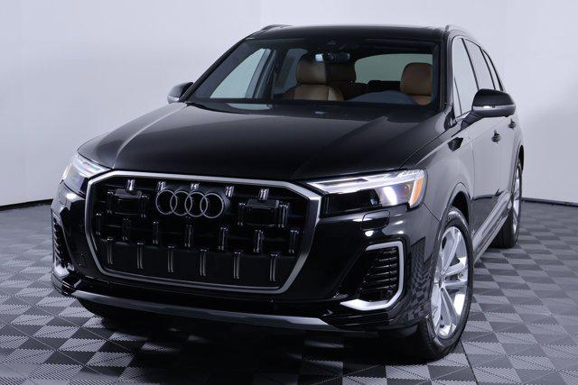 2026 Audi Q7 55 Premium Plus quattro Tiptronic's photo