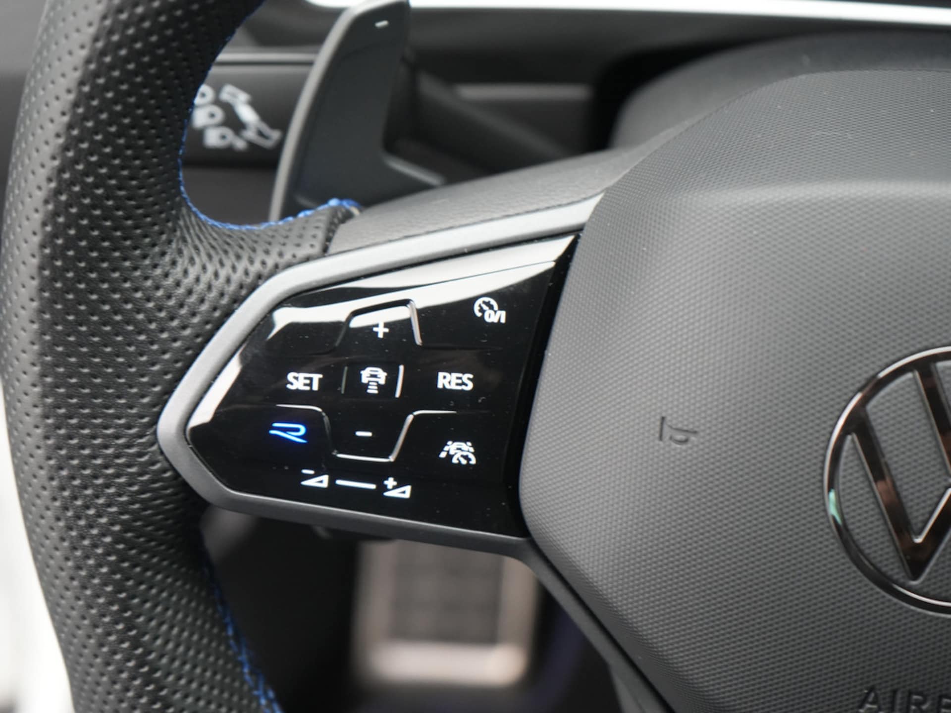 Volkswagen Tiguan R