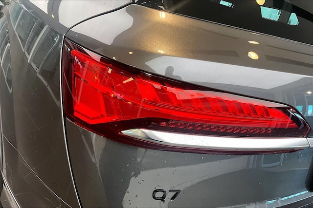2026 Audi Q7 Premium Plus - Photo 14