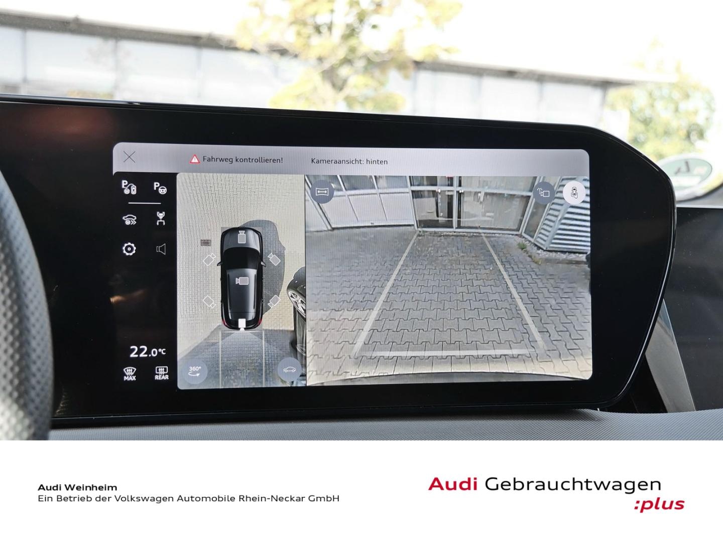 Bild über Audi Q4 SUV e-tron e-tron quattro 220 kW - für weitere Informationen kontaktieren Sie den Audi Partner
