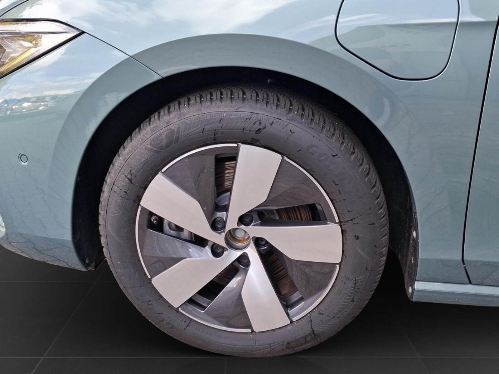 Volkswagen Passat – Bild 6