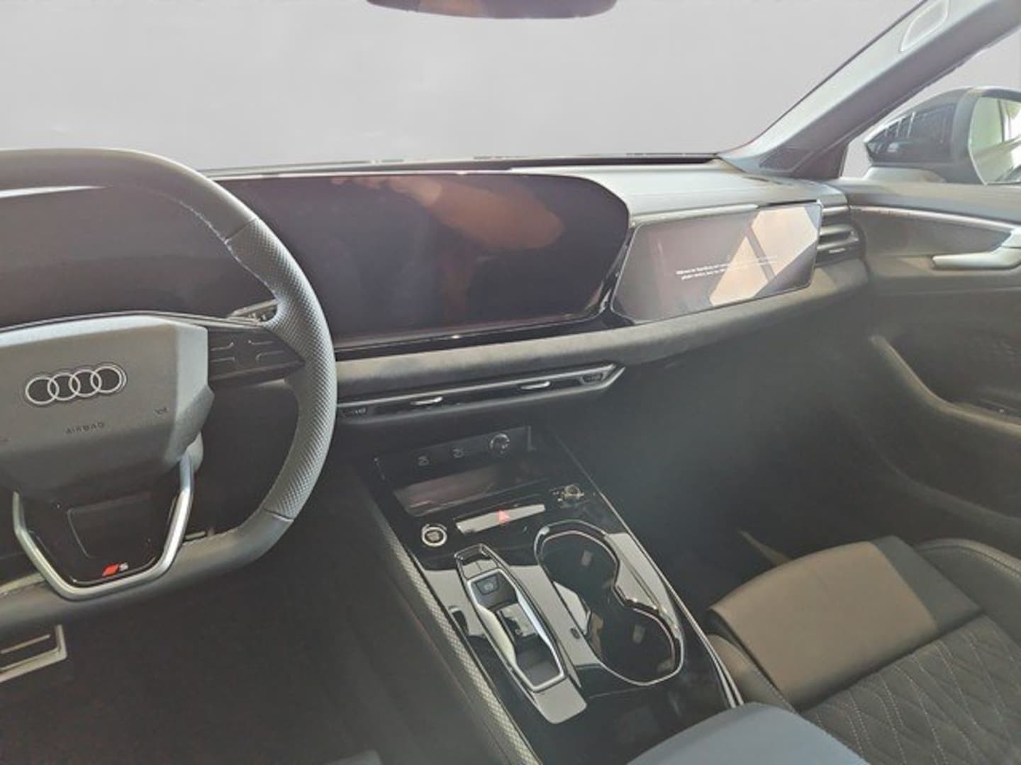 Bild über Audi A5 Avant TDI quattro 150 kW S tronic - für weitere Informationen kontaktieren Sie den Audi Partner