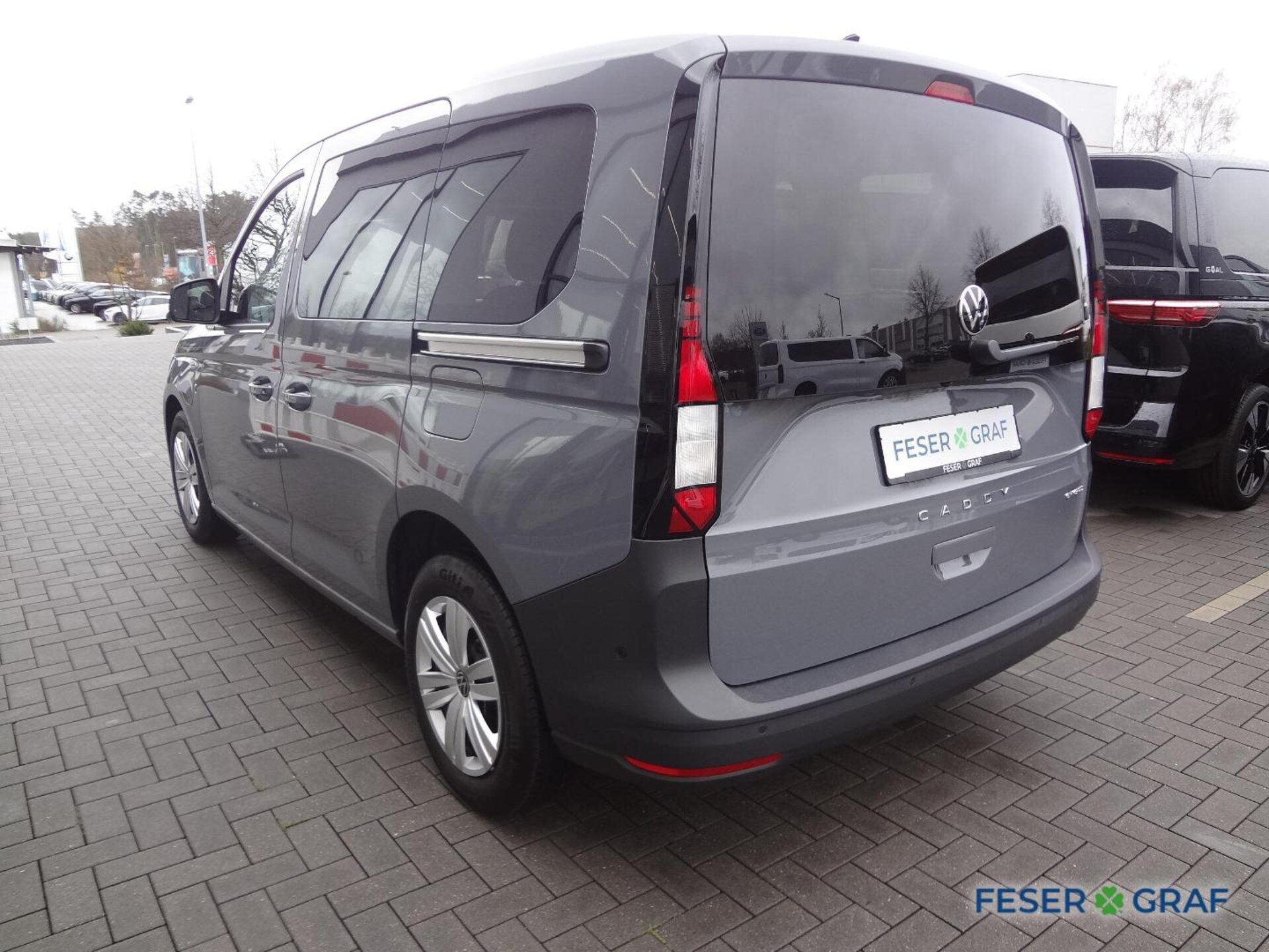 Volkswagen Caddy Basis-Modell