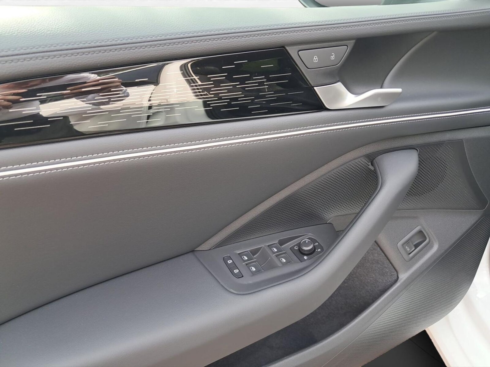 Volkswagen Passat – Bild 11