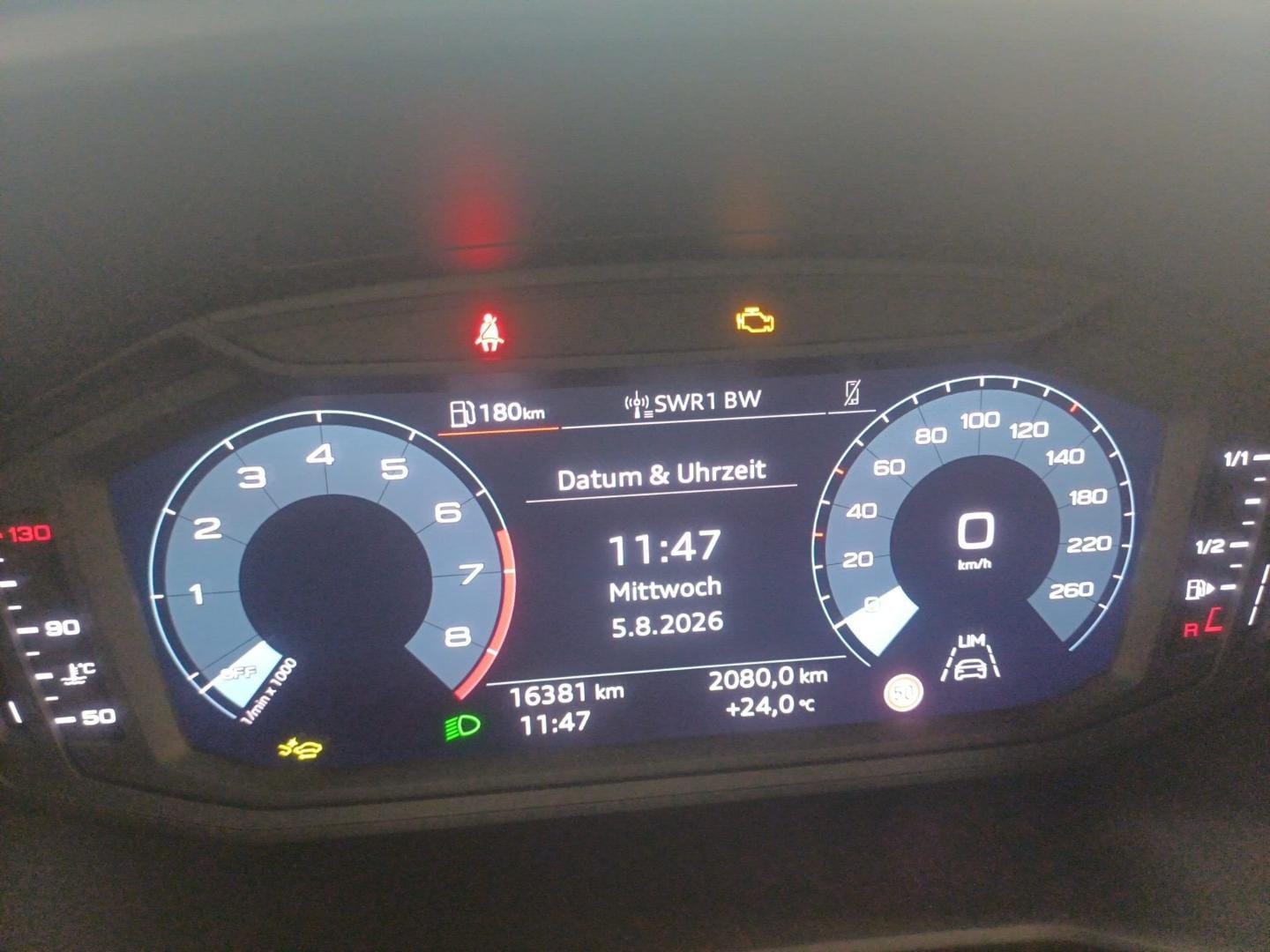 Bild über Audi A1 Sportback S line 30 TFSI Schaltgetriebe - für weitere Informationen kontaktieren Sie den Audi Partner