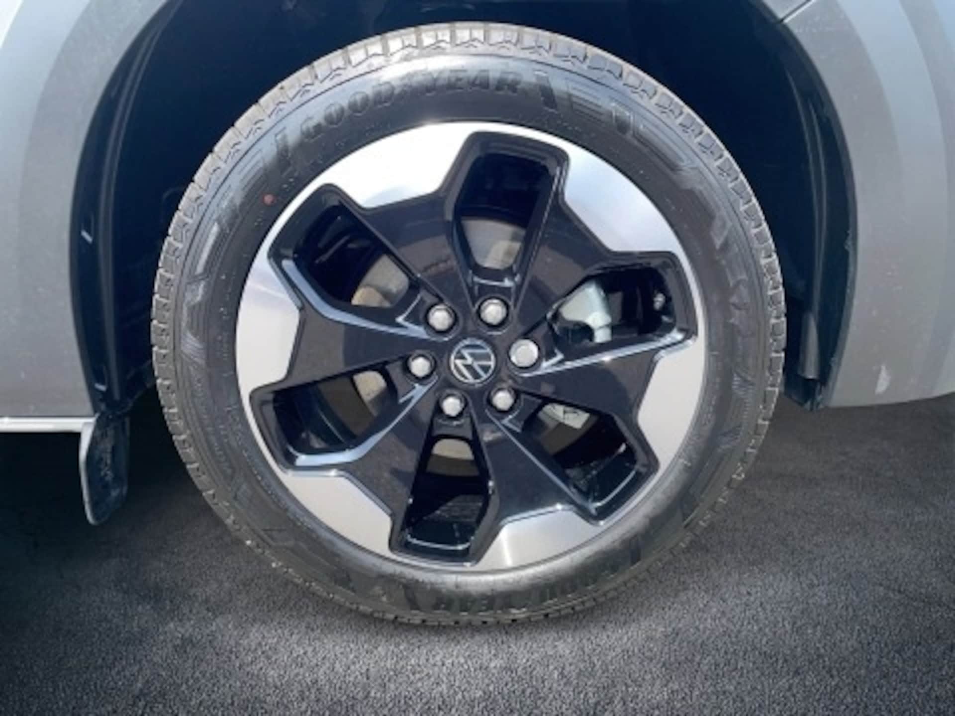 Volkswagen e-Caravelle Life