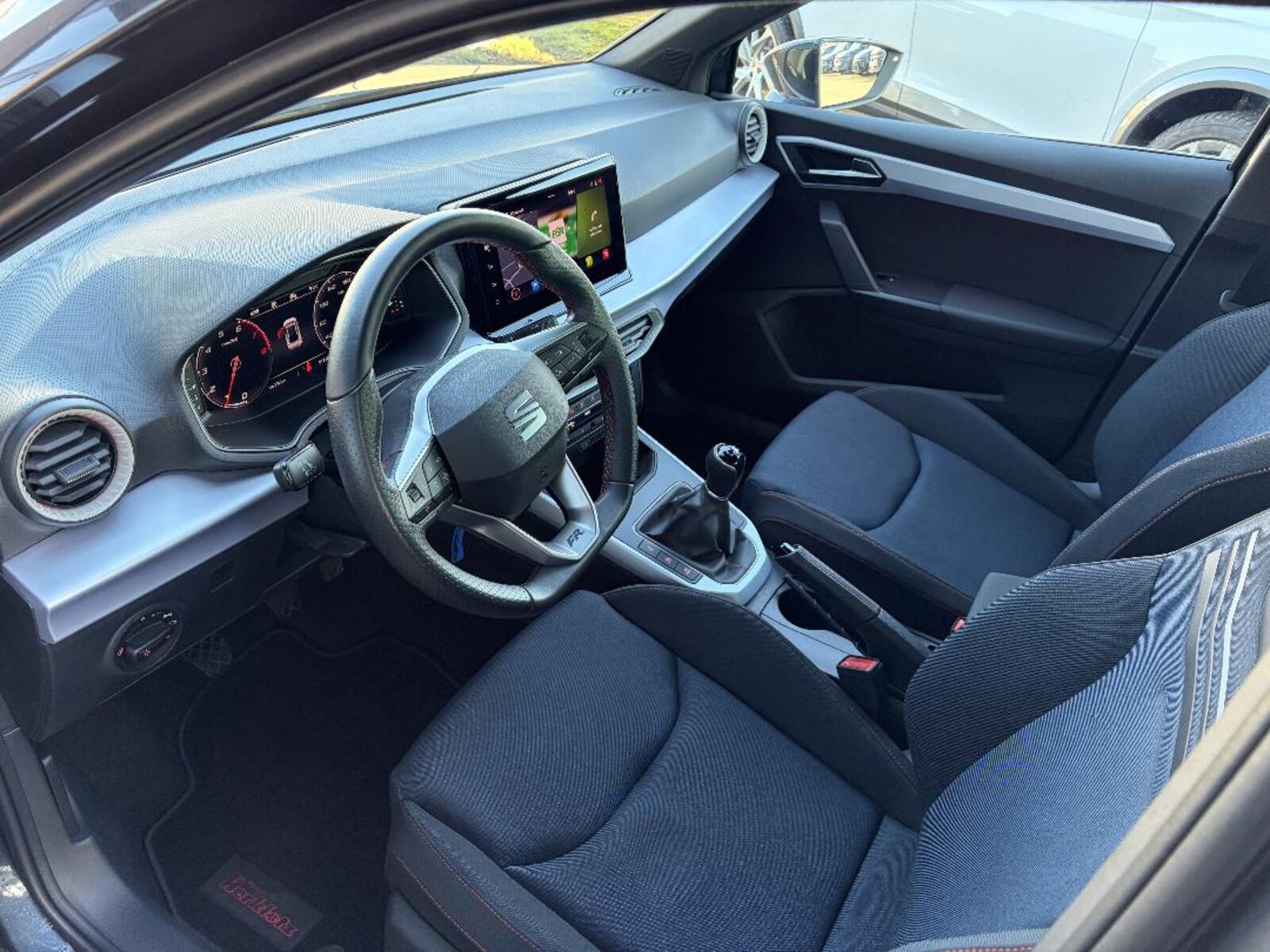 SEAT Arona – Bild 4
