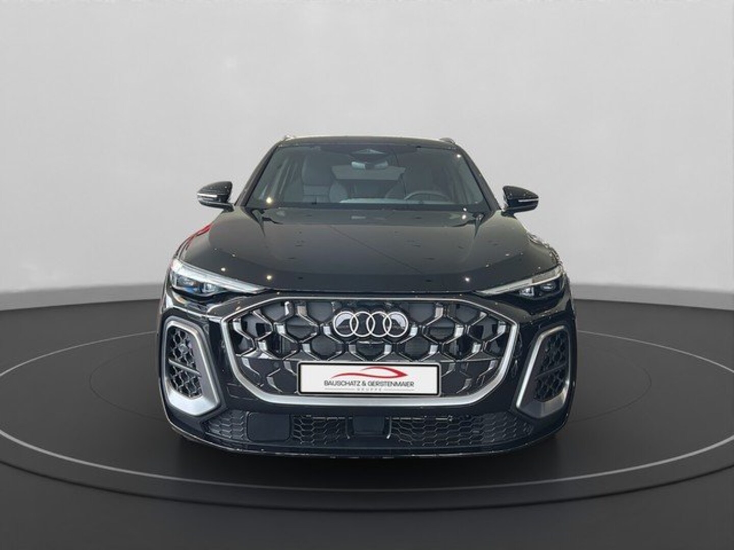 Bild über Audi Q5 SUV TDI quattro 150 kW S tronic - für weitere Informationen kontaktieren Sie den Audi Partner