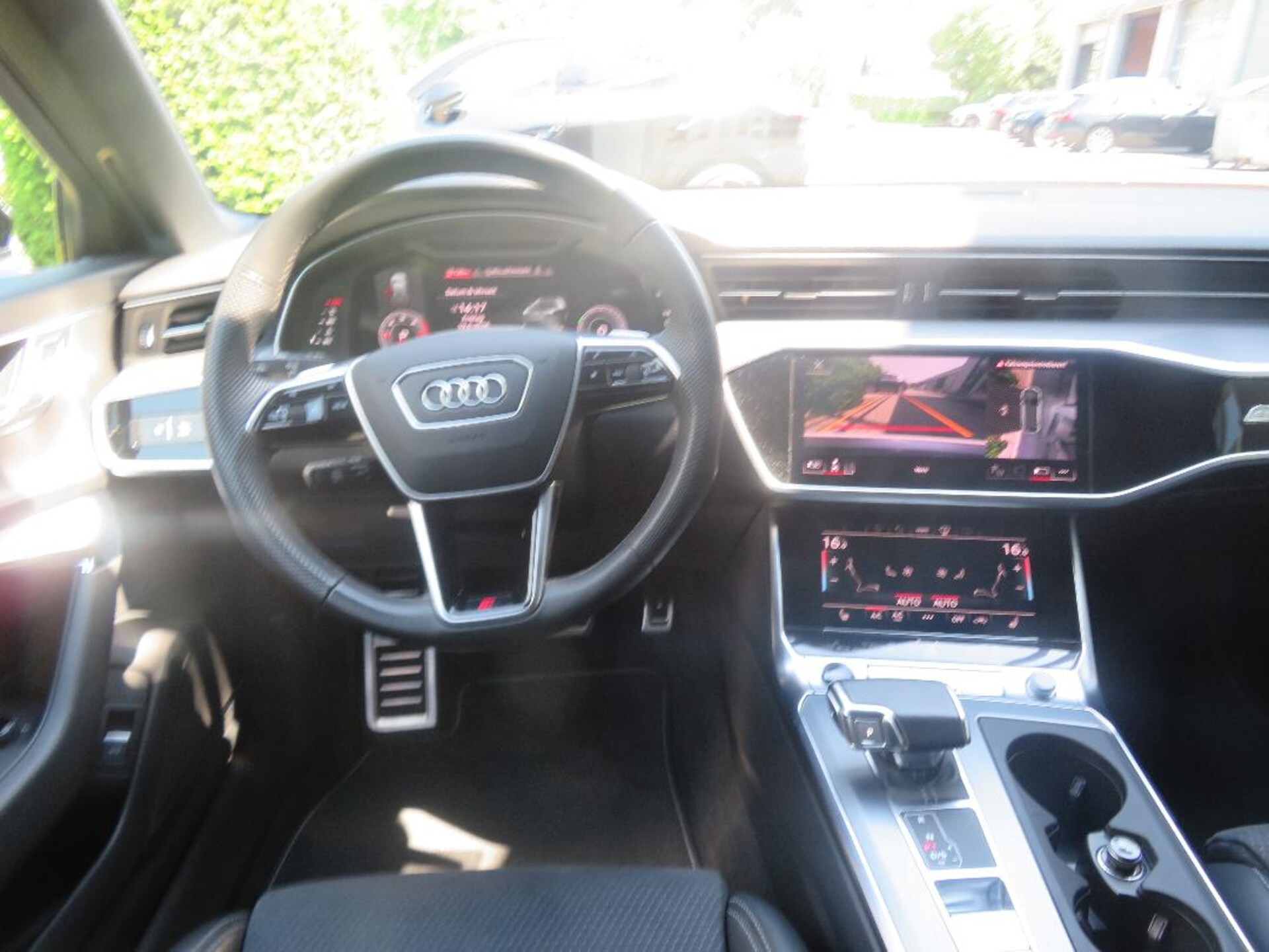 Audi A6 Avant S line