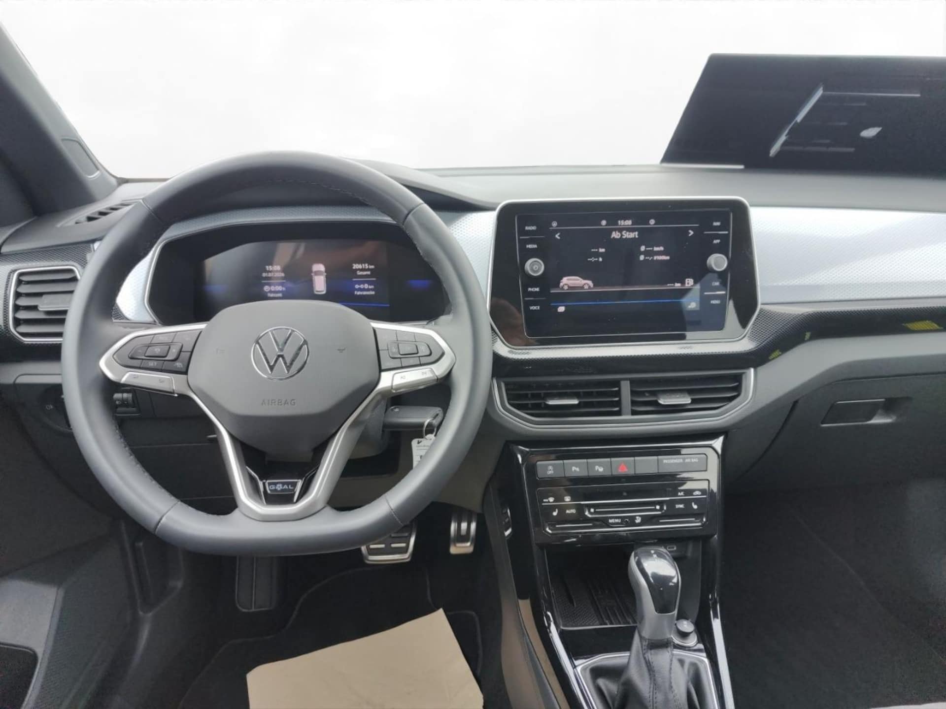 Volkswagen T-Cross Life