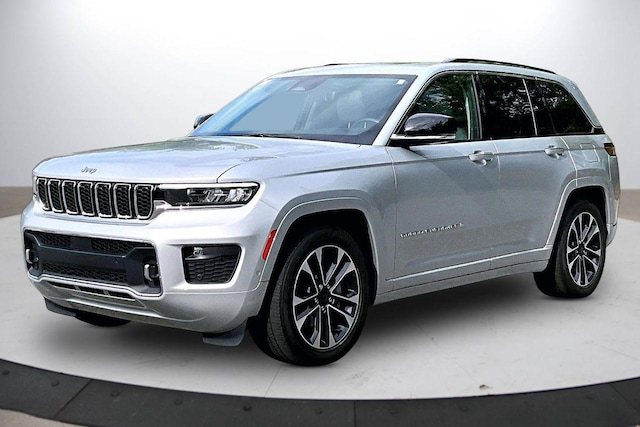 2022 Jeep Grand Cherokee
