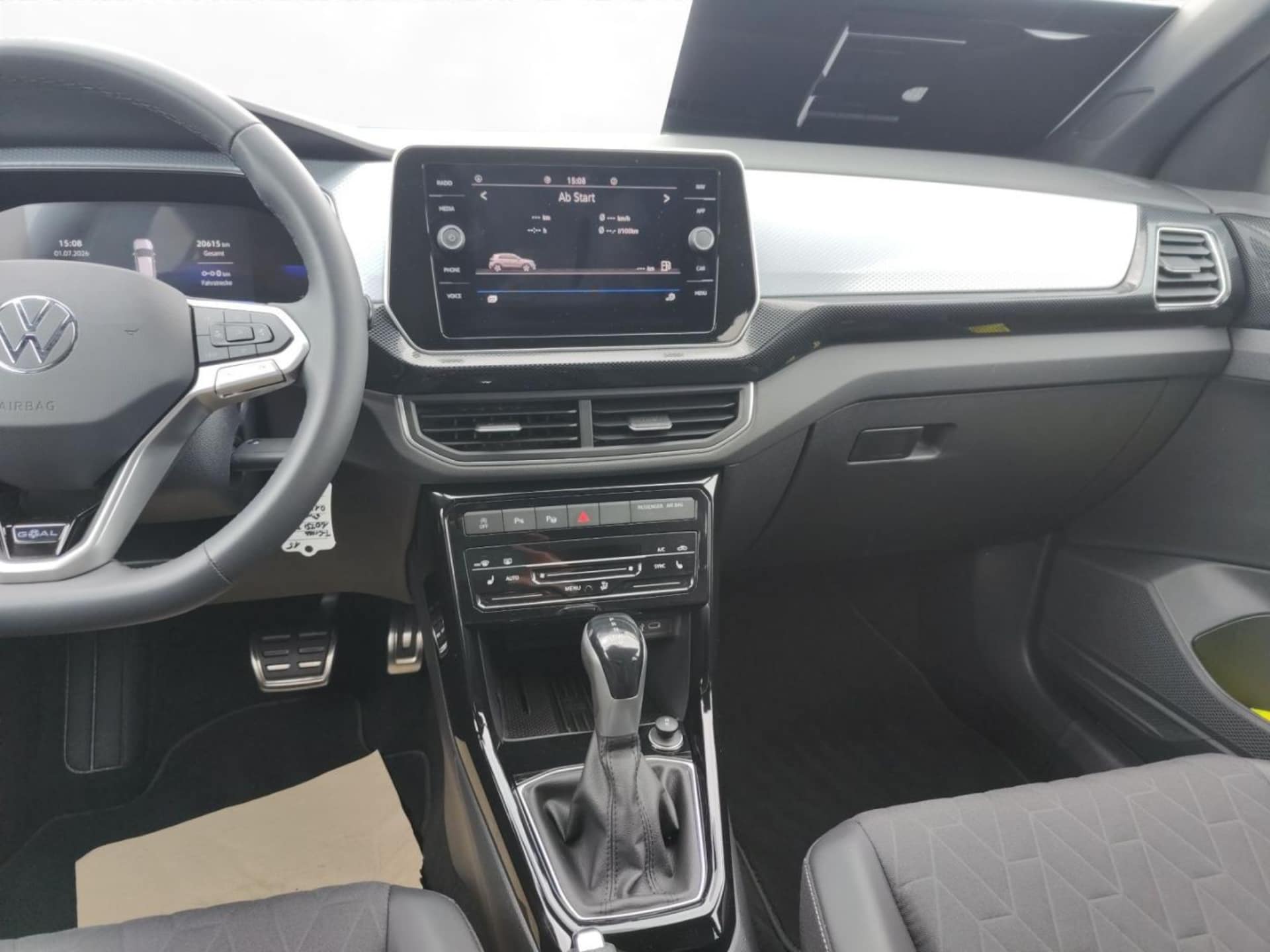 Volkswagen T-Cross Life