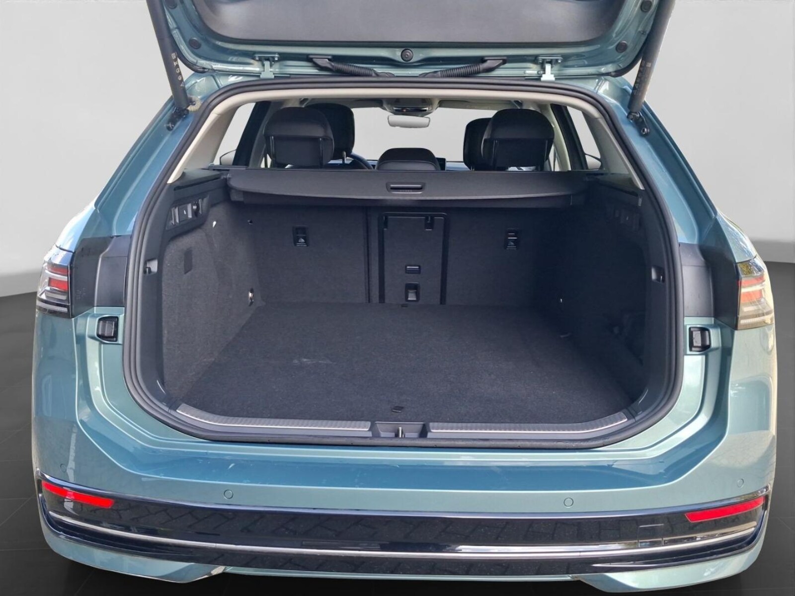Volkswagen Passat – Bild 16