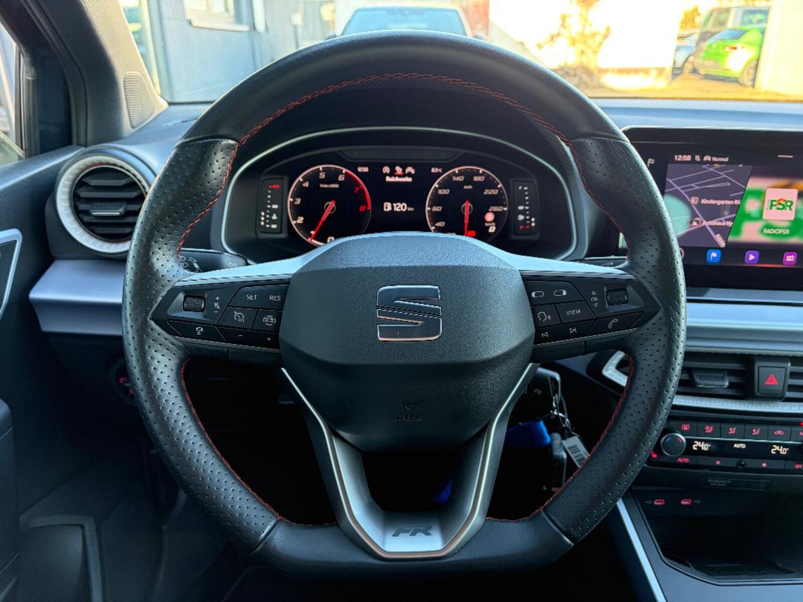 SEAT Arona – Bild 13