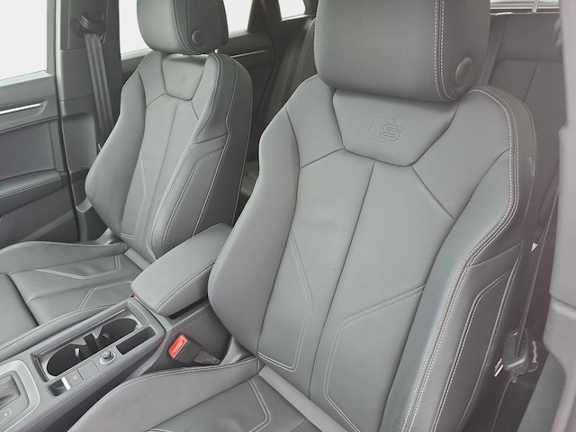 2025 Audi Q3 S Line Premium - Photo 19