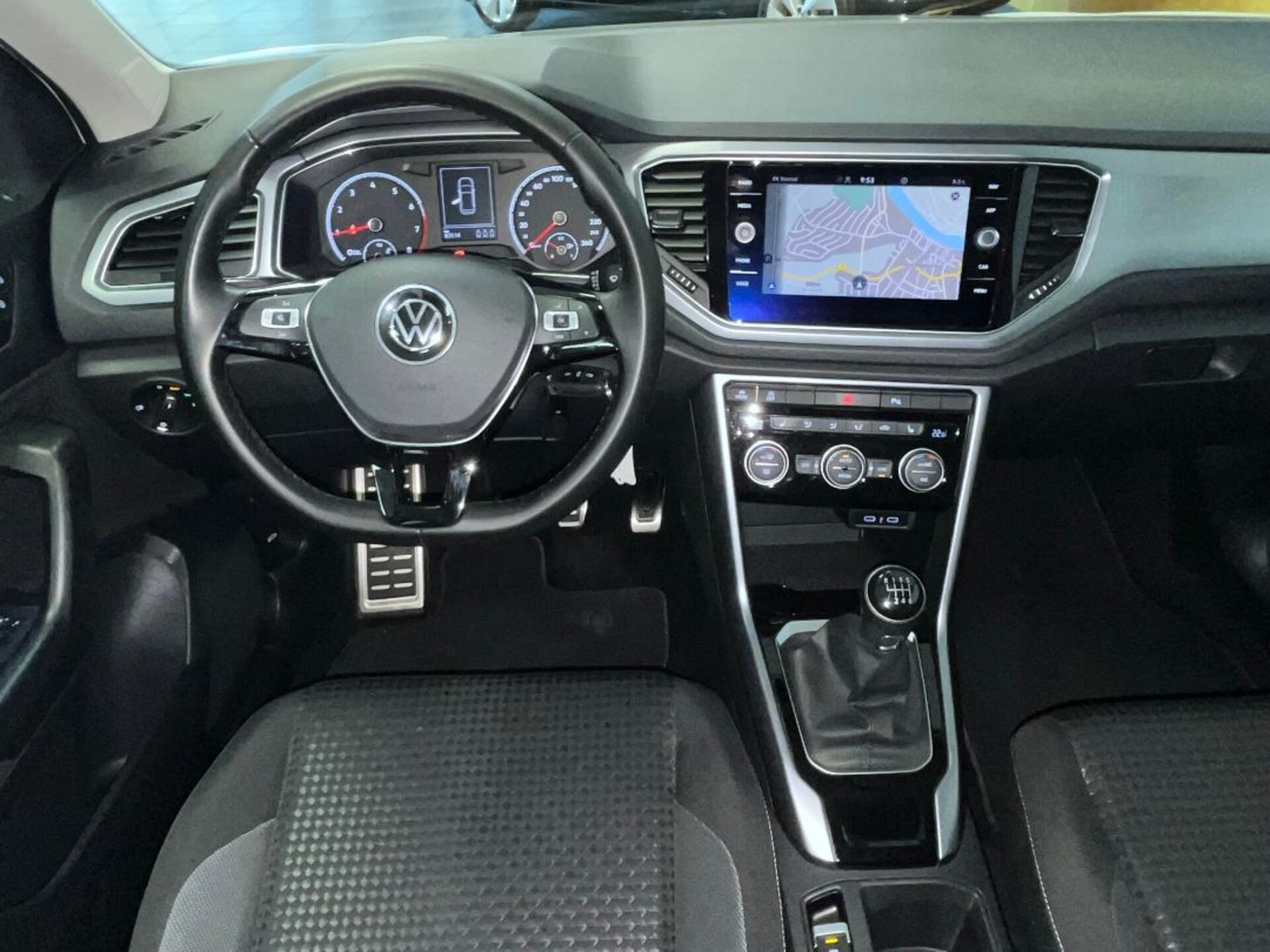 Volkswagen T-Roc Active