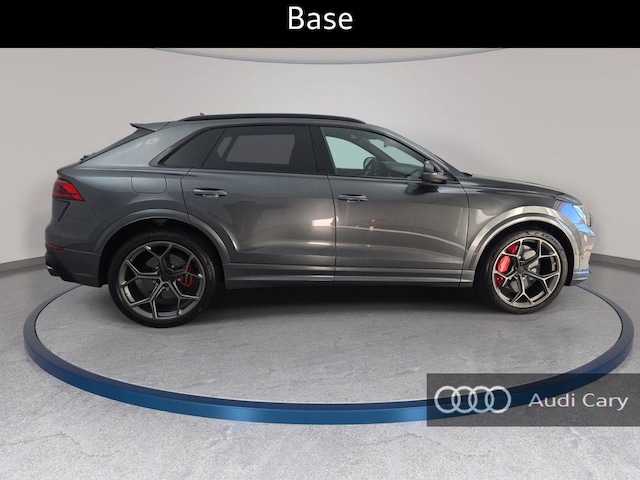 2026 Audi RS Q8 SUV performance
