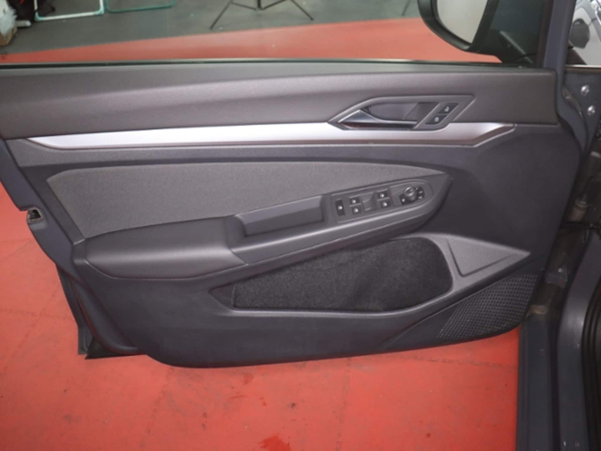 Volkswagen Golf Active