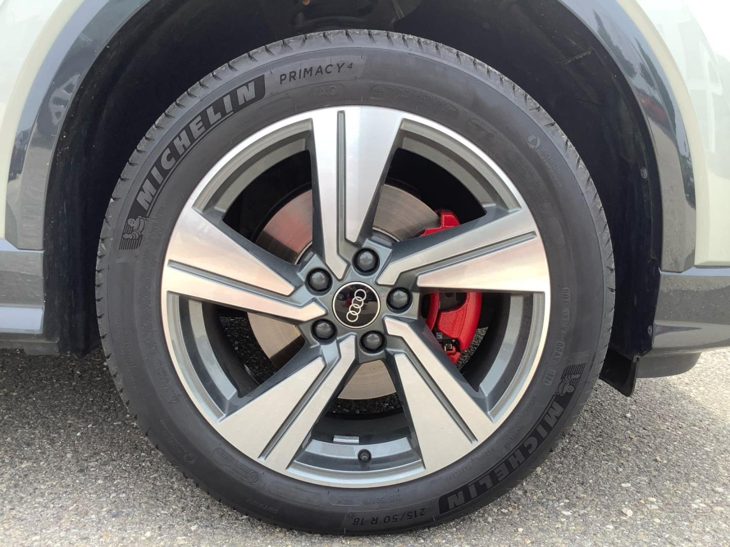 Image about Audi Q2 S line 35 TFSI S tronic