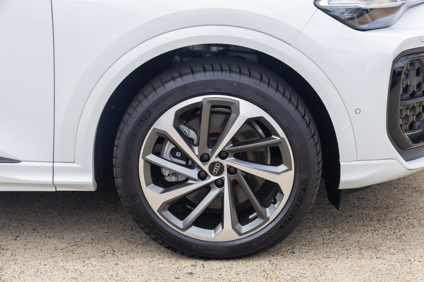 Image about Audi Q5 Sportback TDI quattro 150 kW sport