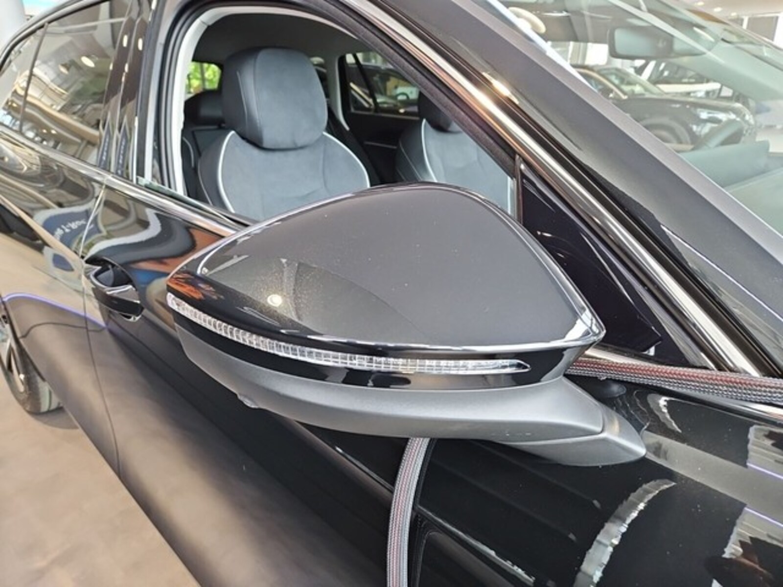 Volkswagen Passat – Bild 17