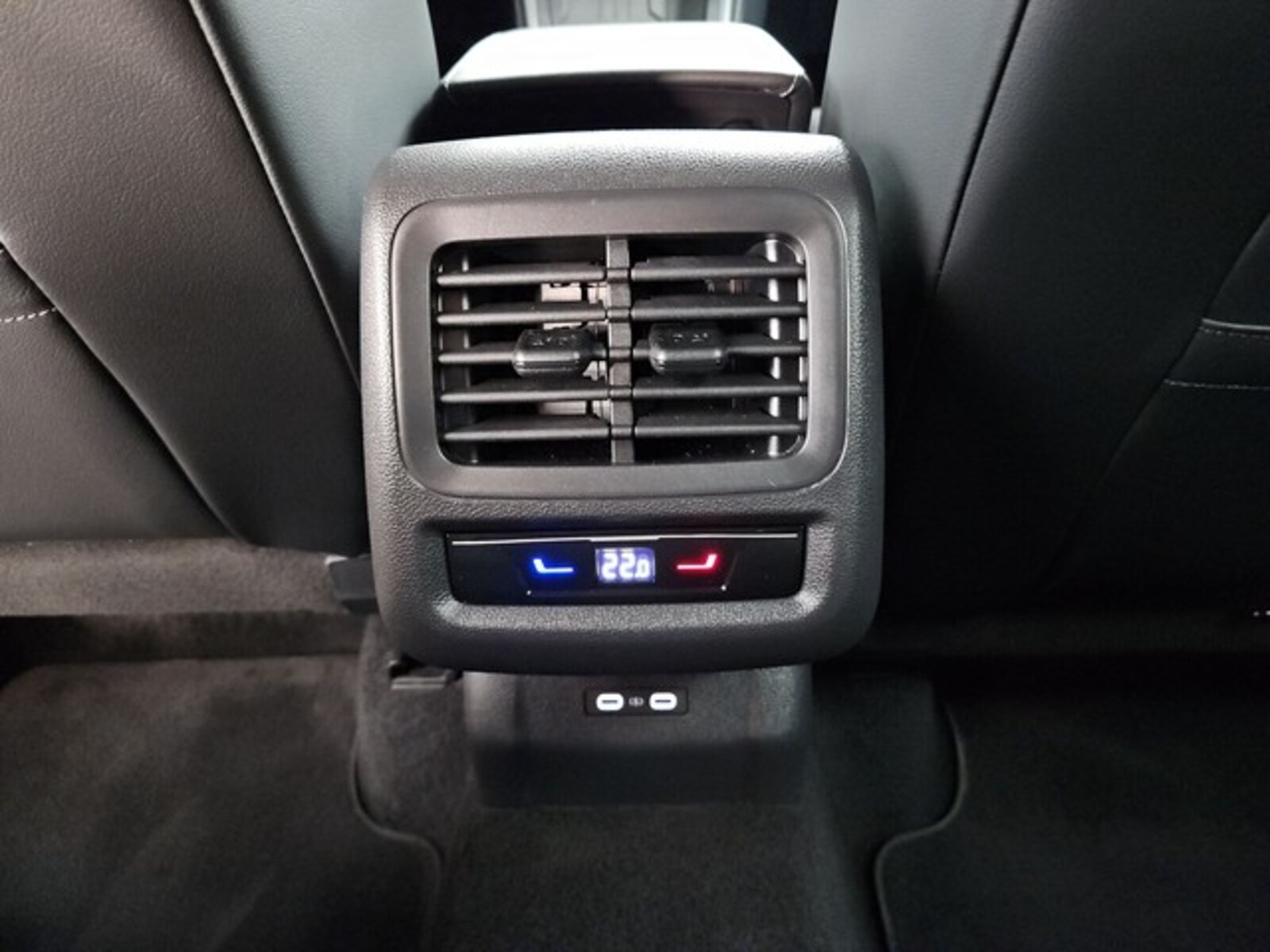 Volkswagen T-Roc – Bild 12