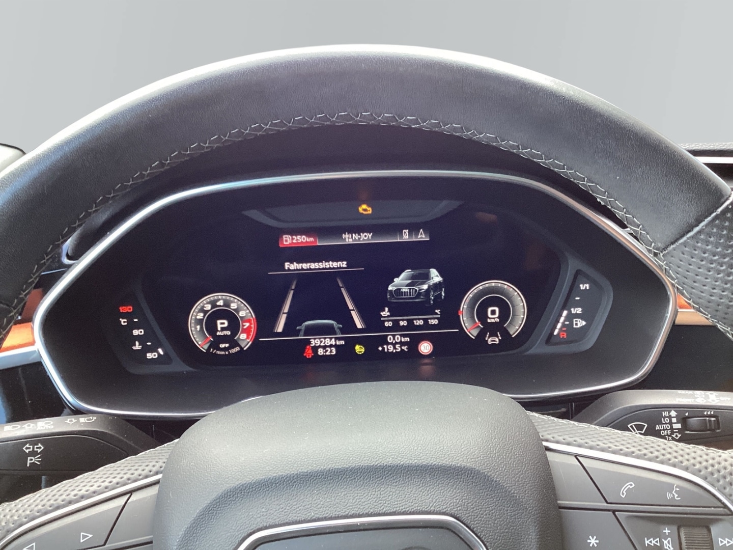 Bild über Audi Q3 advanced 45 TFSI quattro S tronic - für weitere Informationen kontaktieren Sie den Audi Partner