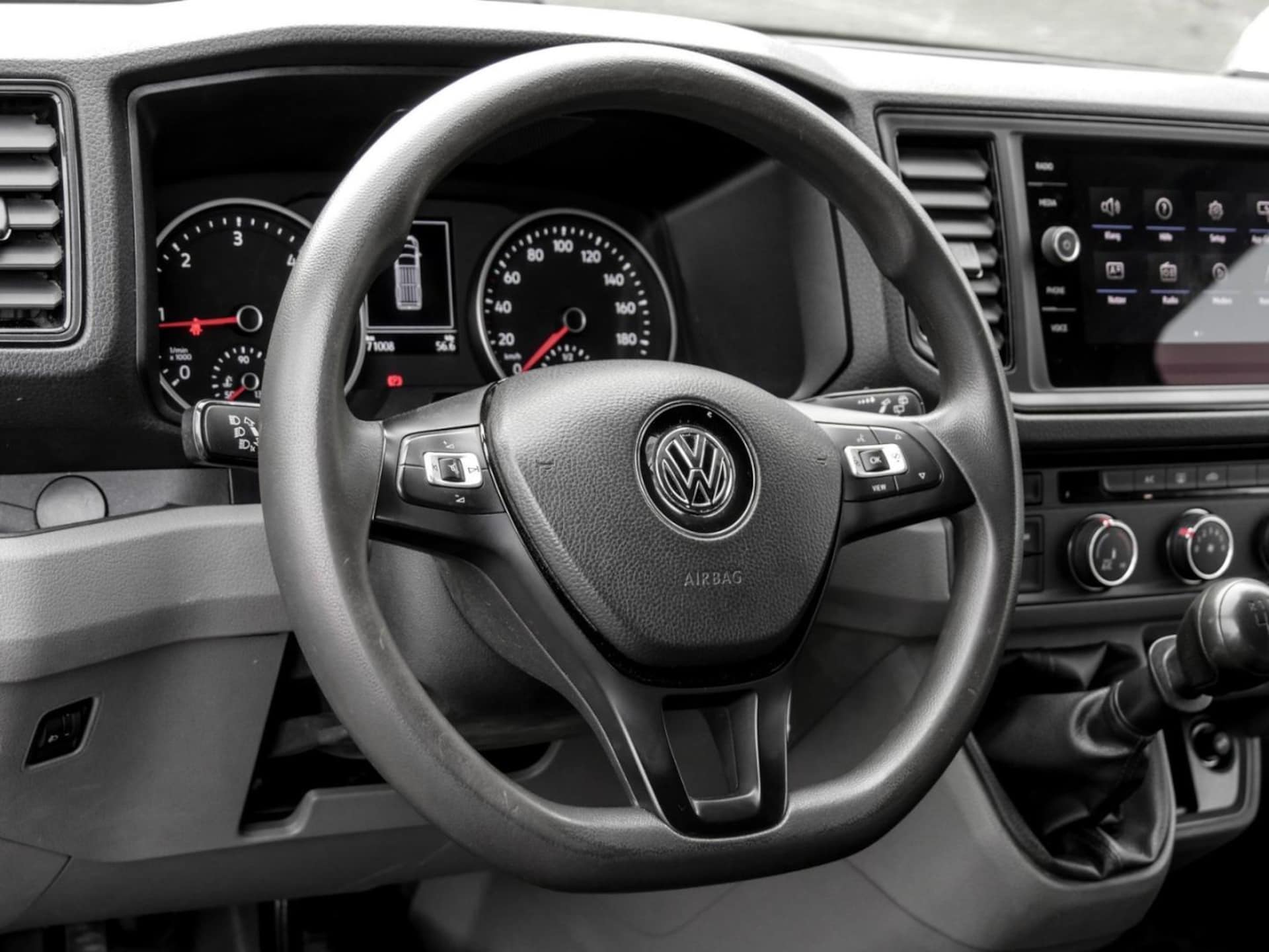 Volkswagen Crafter Kasten mittlerer Radstand