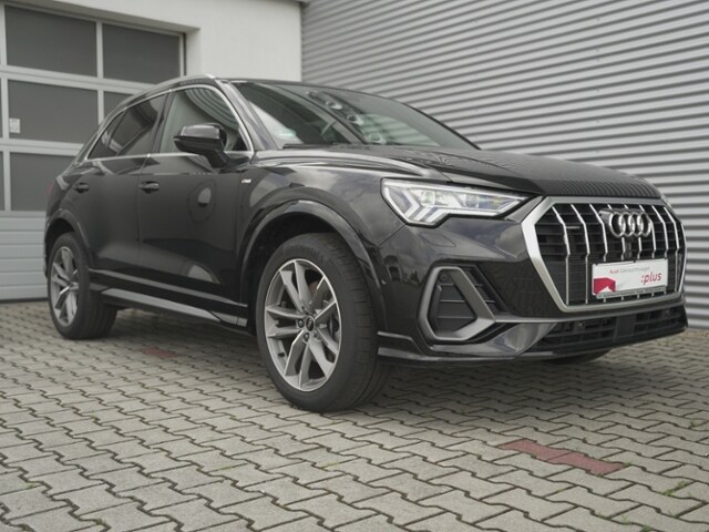 Image about Audi Q3 S line 40 TDI quattro S tronic