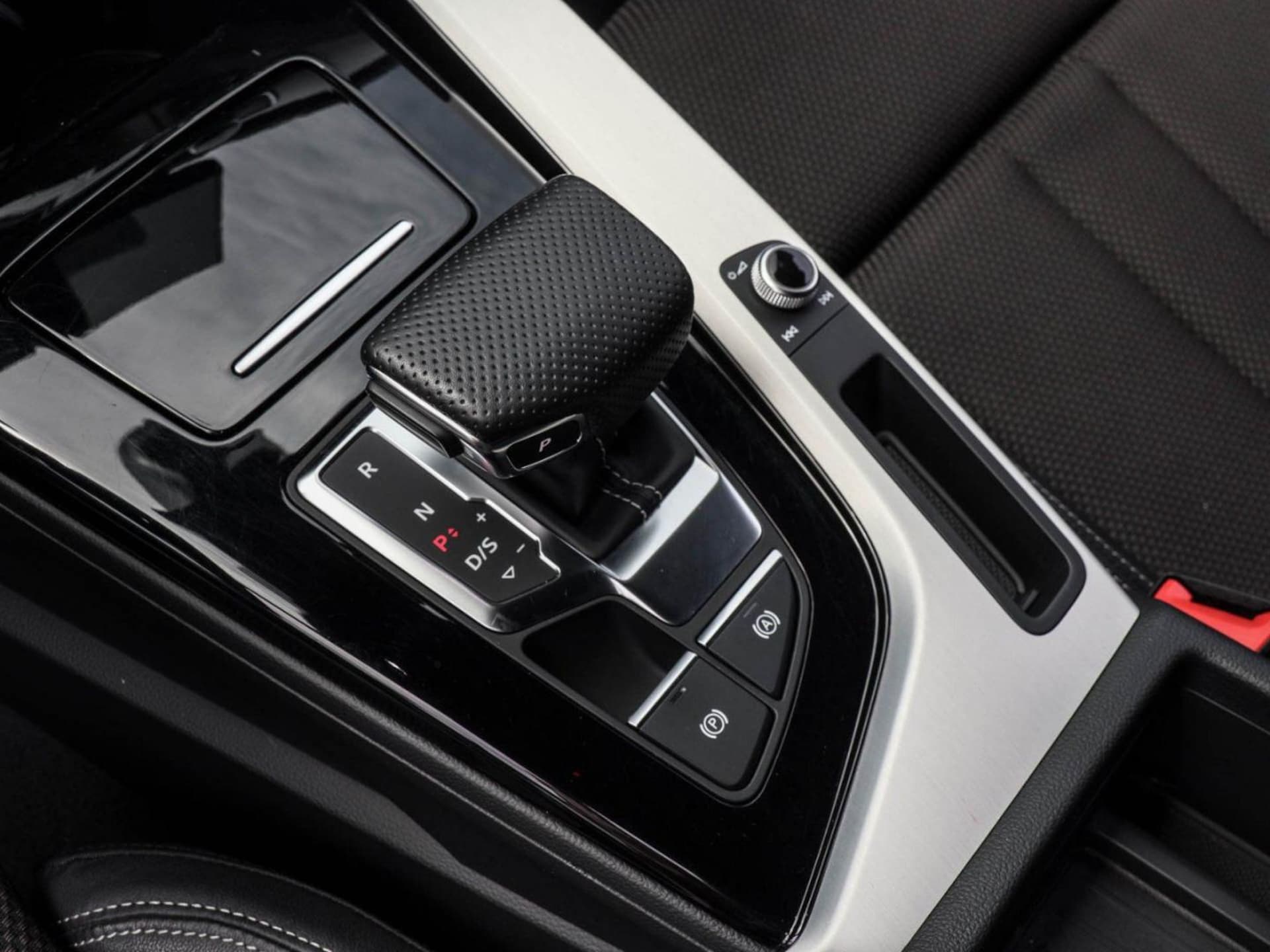 Audi A4 Avant S line