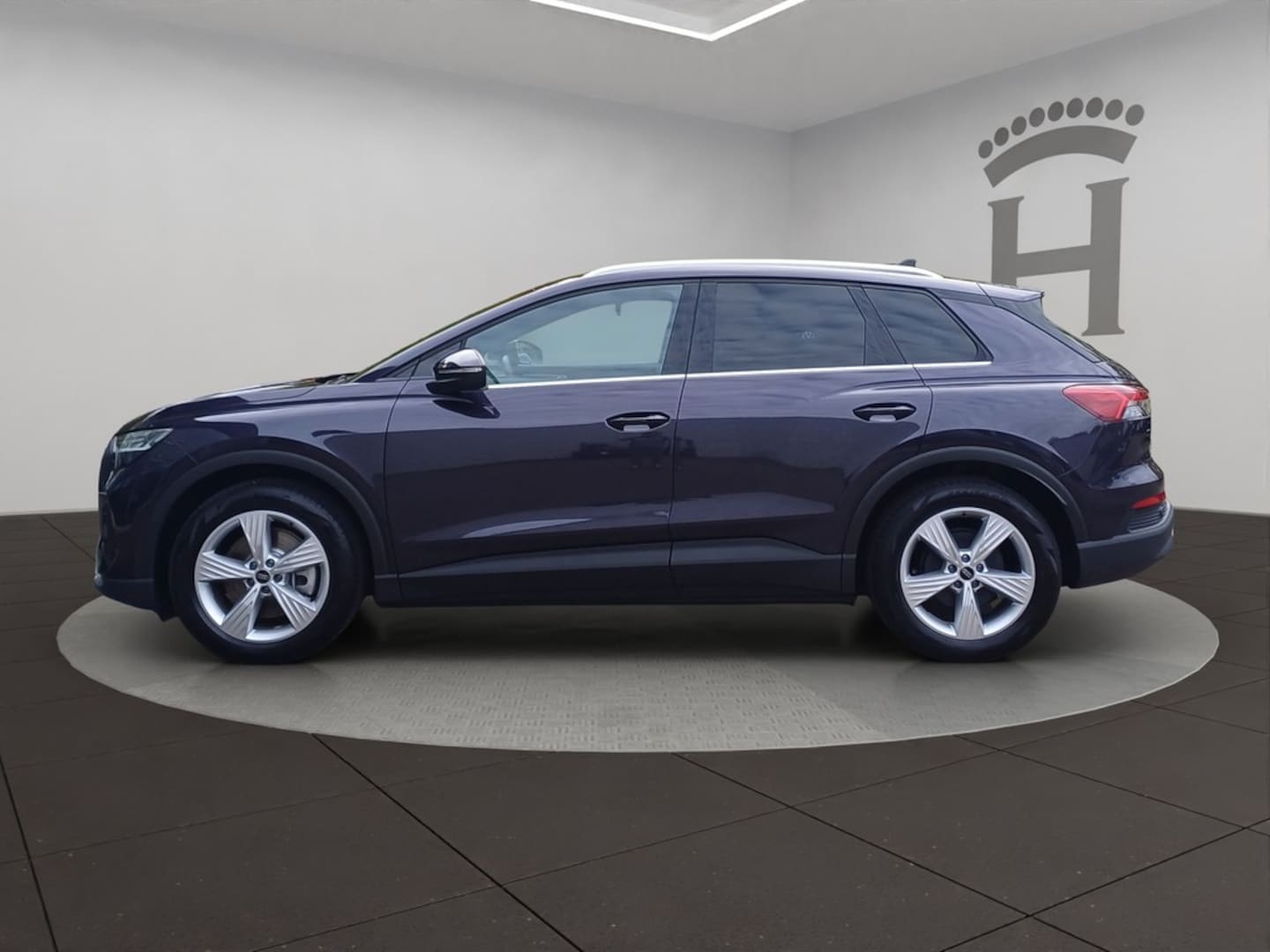 Bild über Audi Q4 e-tron 45 e-tron - für weitere Informationen kontaktieren Sie den Audi Partner