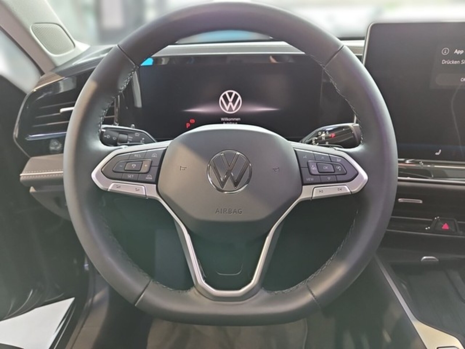Volkswagen Passat – Bild 21