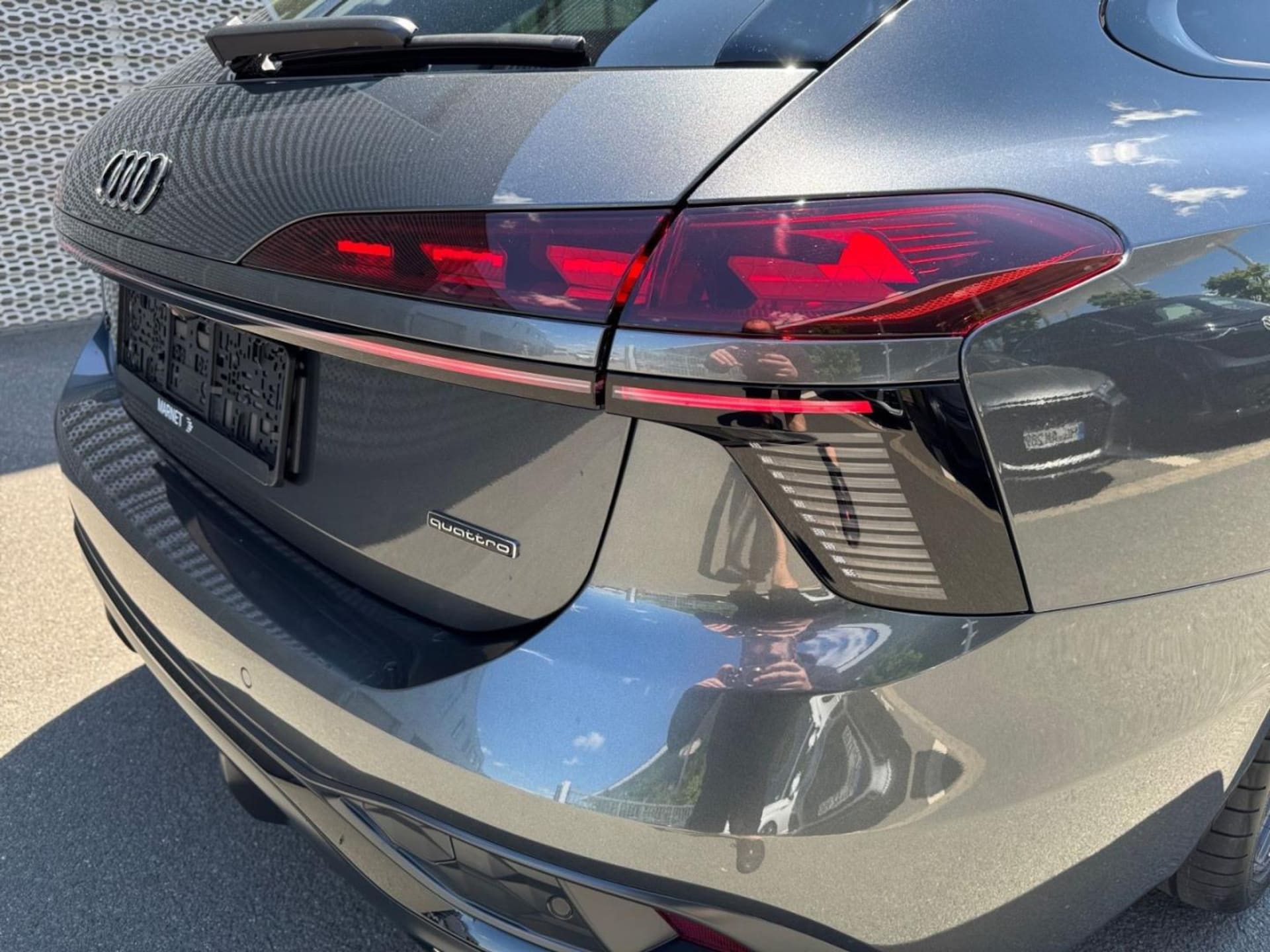 Audi A6 Avant