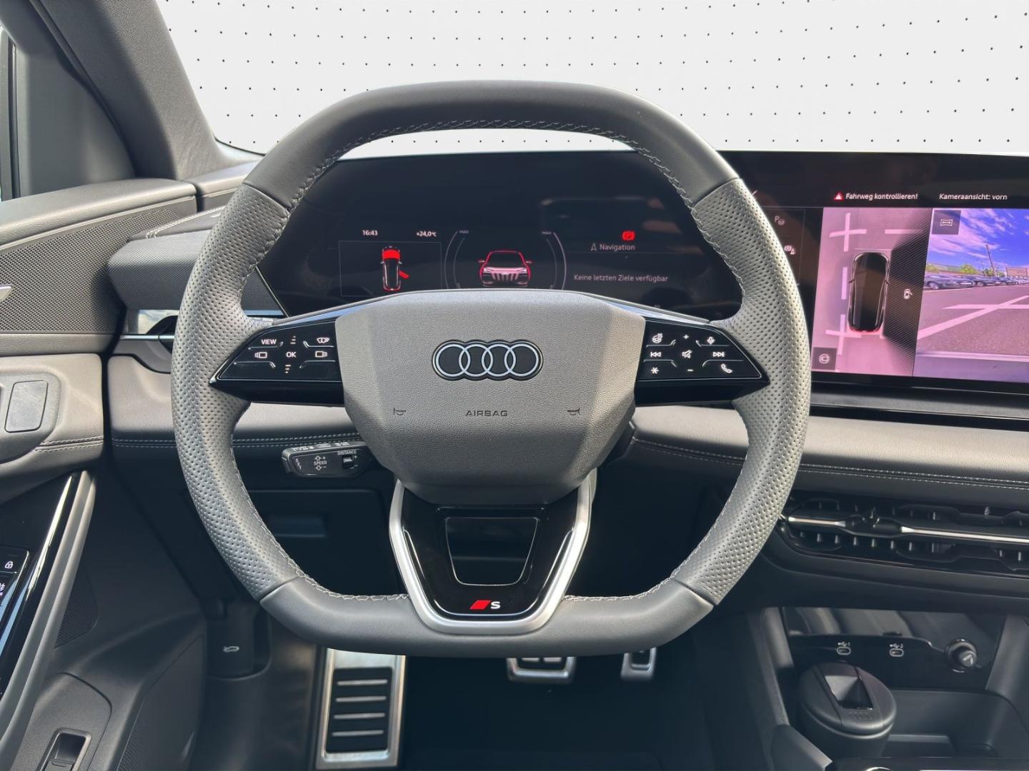 Image about Audi Q6 SUV e-tron e-tron quattro
