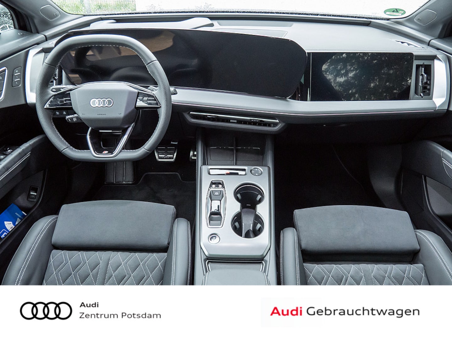 Bild über Audi Q4 Sportback e-tron e-tron quattro 220 kW - für weitere Informationen kontaktieren Sie den Audi Partner